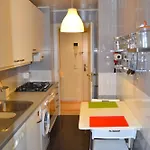 In One Flat - Pool, Parking & Nomad Apartament Lizbona