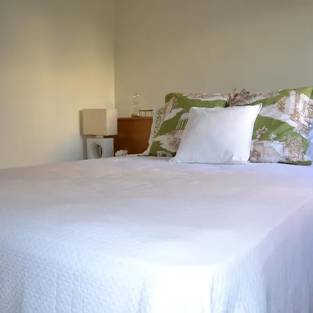 In One Flat Apartment Lissabon