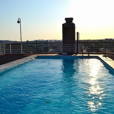 In One Flat - Pool, Parking & Nomad * Lizbona