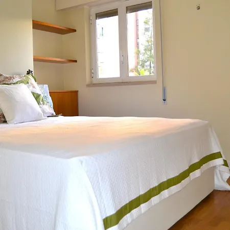 Apartamento In One Flat - Pool, Parking & Nomad