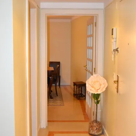 Apartamento In One Flat - Pool, Parking & Nomad Lisboa